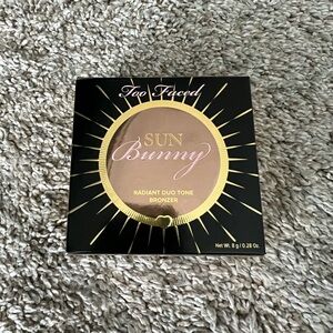 Too Faced Sun Bunny Bronzer